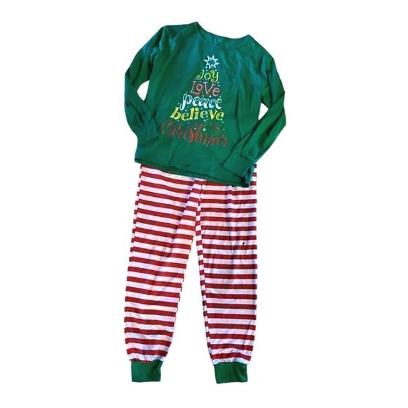 NWT Holiday Theme Women's Pajamas - Picture 2 of 3
